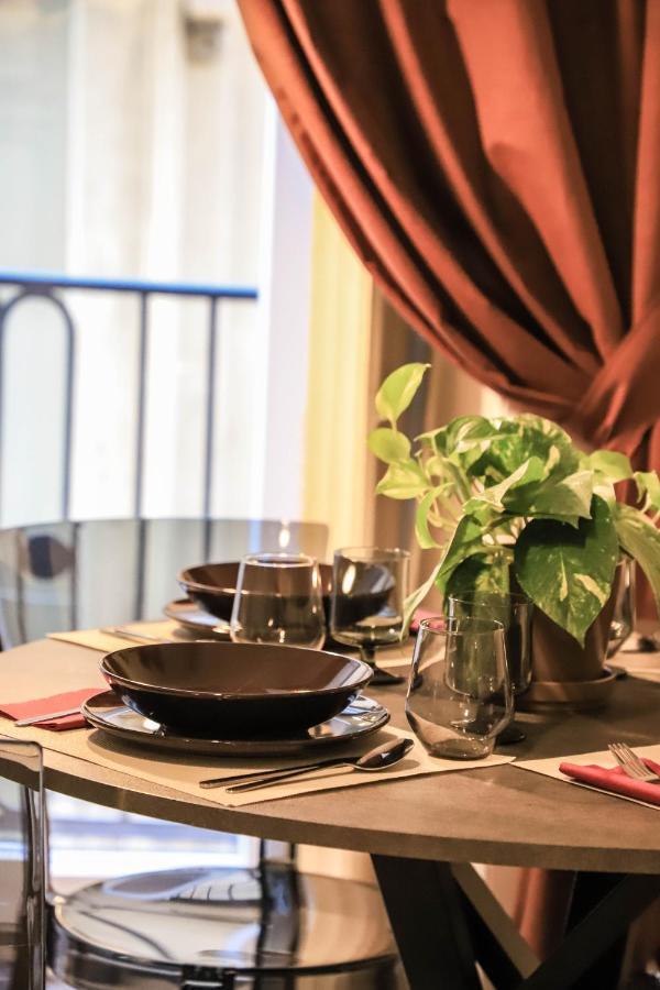 Apartament Le Scalette A Santa Chiara Neapol Zewnętrze zdjęcie